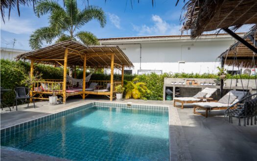 Manao Pool Villa 9 – 5 mins walk to the beach