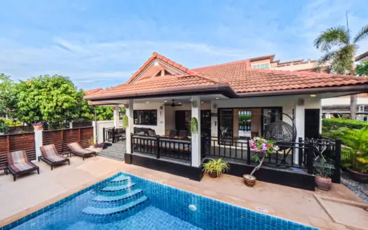 Beach Pool Villa 2BR – Malee Beach Villas C9