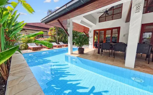 Beach Pool Villa 4BR – Malee Beach Villas C1