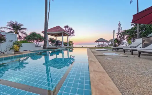 Beachfront Pool Villa 3BR – Malee Beach Villas E7