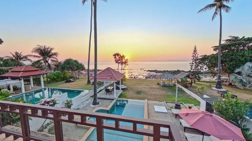 Beachfront Pool Villa 3BR – Malee Beach Villas E7