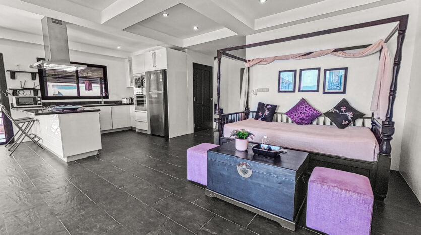 Beachfront Pool Villa 3BR – Malee Beach Villas E7