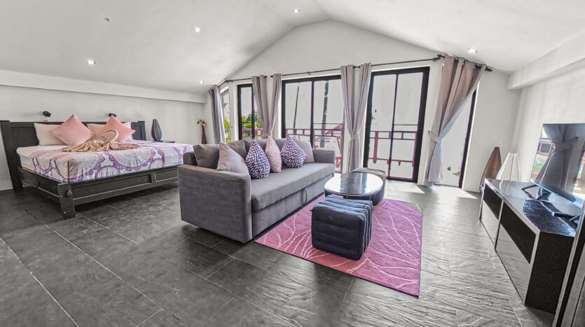 Beachfront Pool Villa 3BR – Malee Beach Villas E7