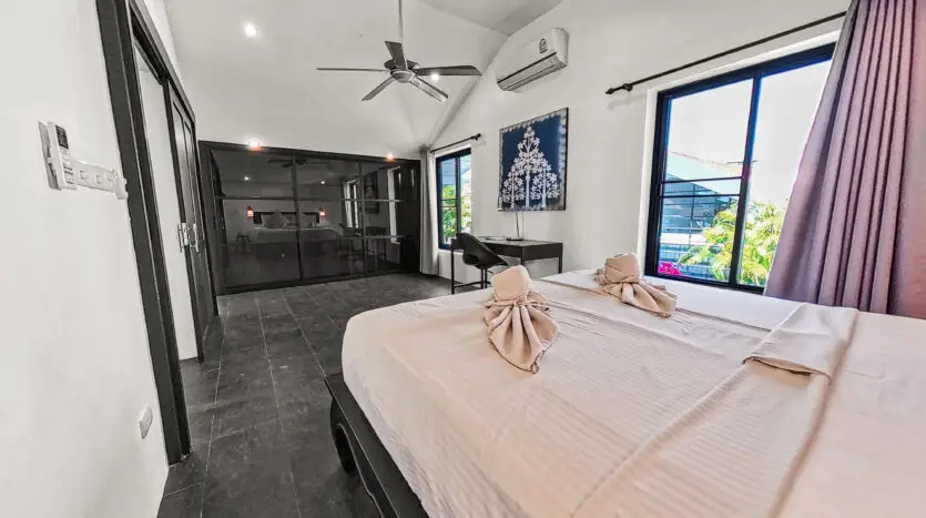 Beachfront Pool Villa 3BR – Malee Beach Villas E7