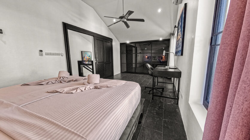 Beachfront Pool Villa 3BR – Malee Beach Villas E7