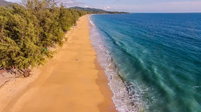 Beachfront Pool Villa 3BR – Malee Beach Villas E7