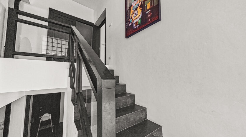 Beachfront Pool Villa 3BR – Malee Beach Villas E7