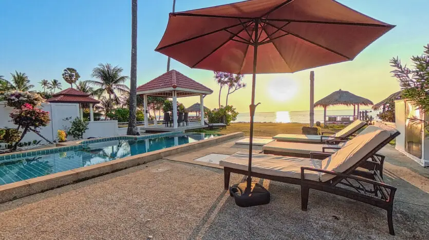 Beachfront Pool Villa 3BR – Malee Beach Villas E7