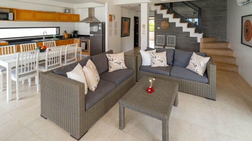 Beachfront Pool Villa 4BR – Malee Beach Villas E6