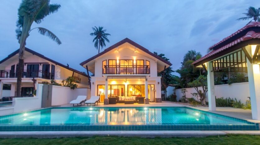 Beachfront Pool Villa 4BR – Malee Beach Villas E6