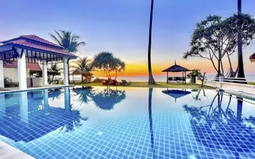 Beachfront Pool Villa 4BR – Malee Beach Villas E6