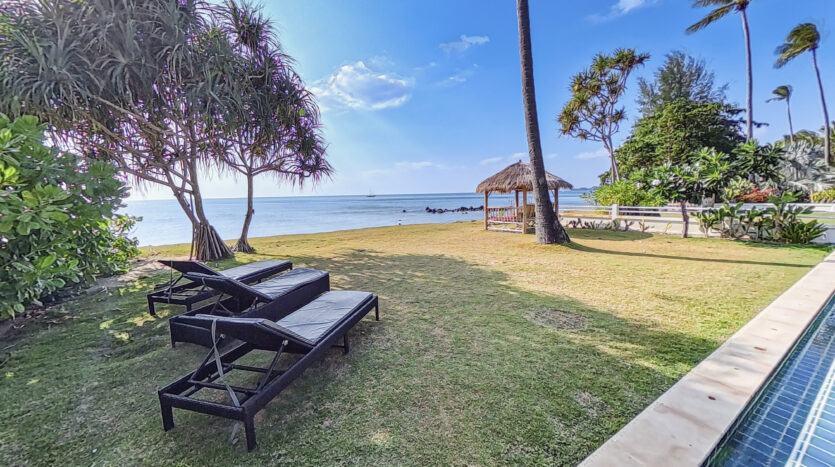 Beachfront Pool Villa 4BR – Malee Beach Villas E6