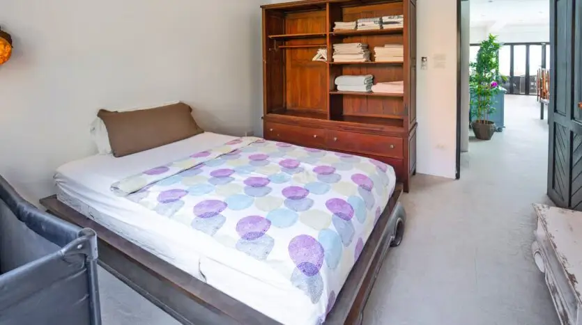 Beachfront Pool Villa 5BR – Malee Beach Villas E1